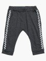Комплект для мальчика: лонгслив, штанишки и болоньевый жилет на синтепоне, цвет: черный