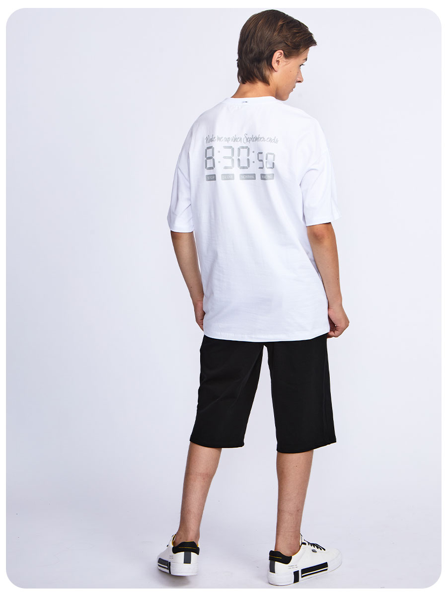Костюм спортивный:футболка и шорты прямые со средней посадкой, цвет: белый