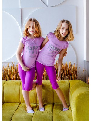 Комплект для девочки: футболка и капри