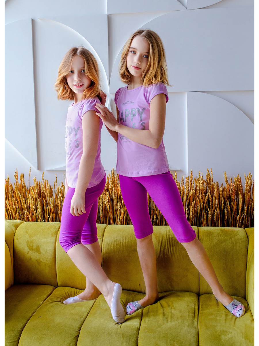 Комплект для девочки: футболка и капри, цвет: сиреневый