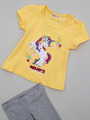 Комплект для девочки: футболка и лосины, цвет: желтый