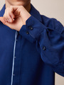 Сорочка приталенного силуэта на кнопках, цвет: темно синий