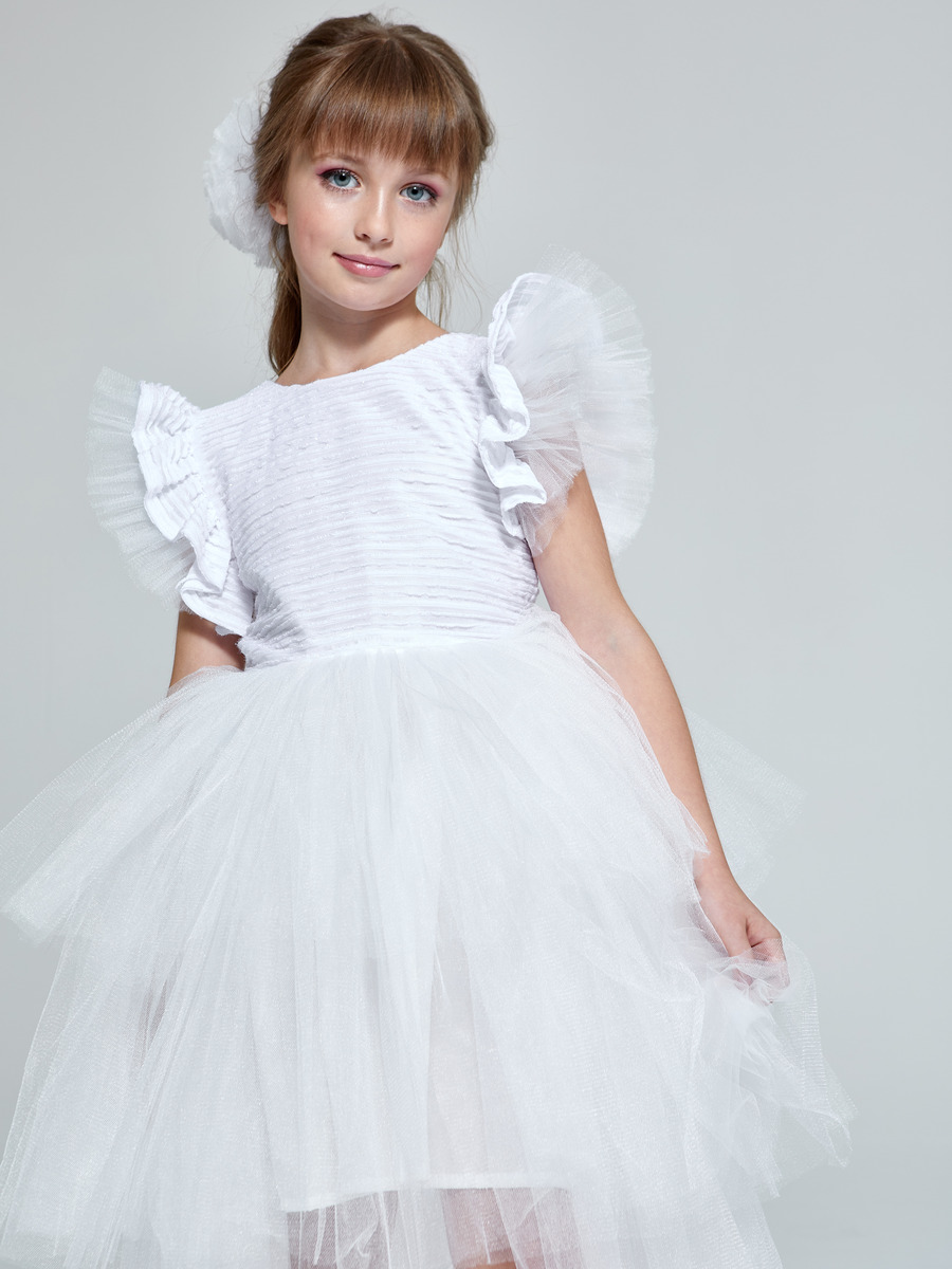 Платье приталенное с многослойной юбкой-сеткой, цвет: белый